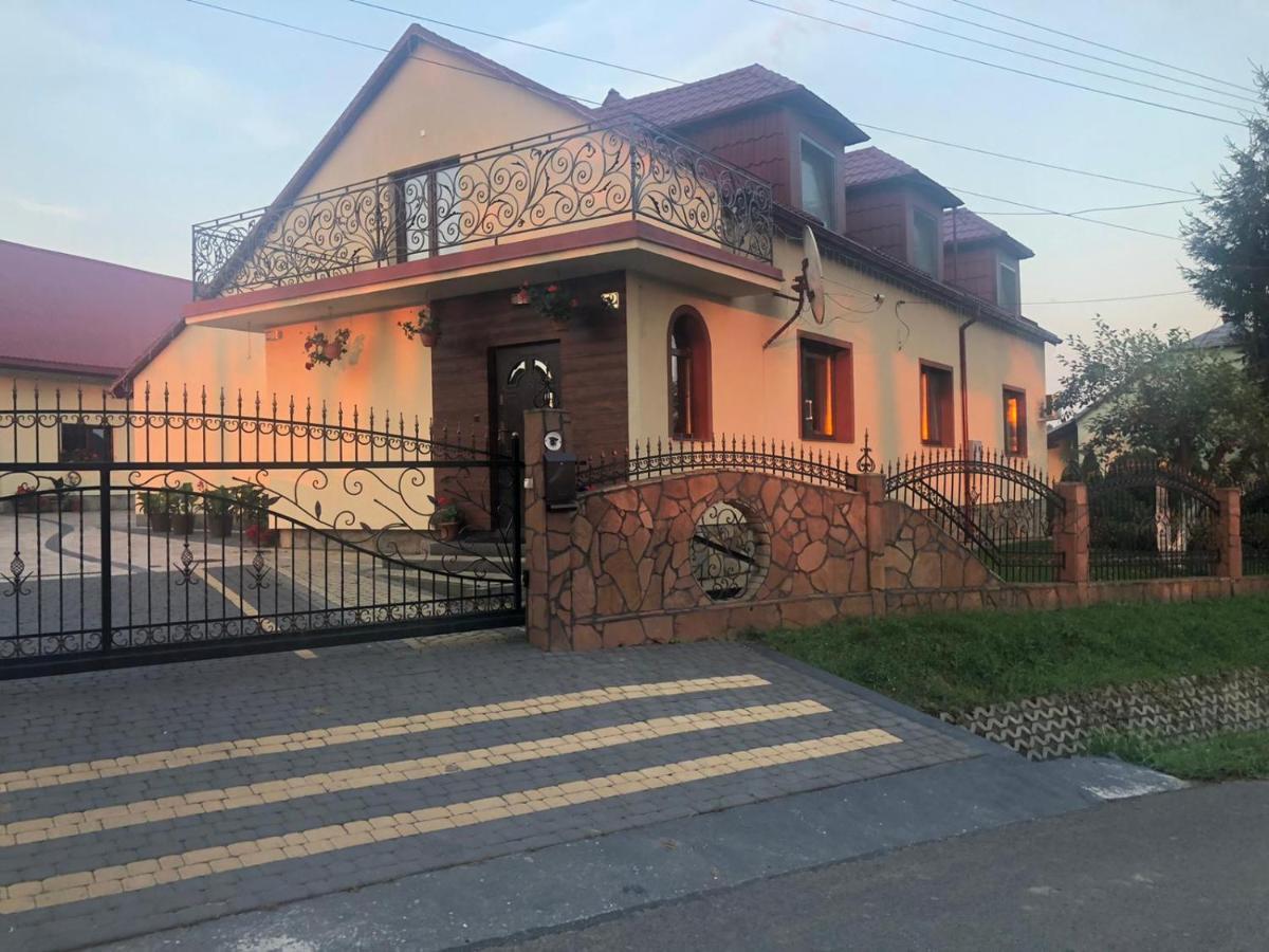 Apartamenty U Maksa Krzywcza 外观 照片