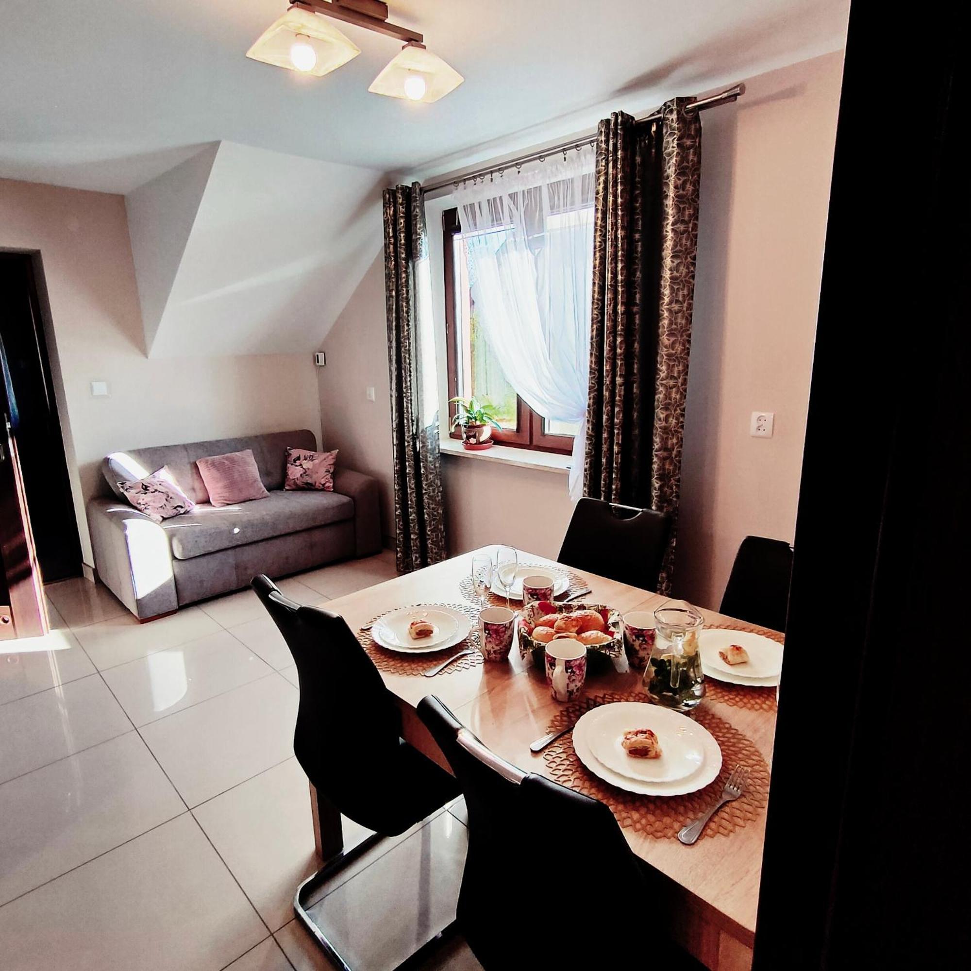 Apartamenty U Maksa Krzywcza 外观 照片